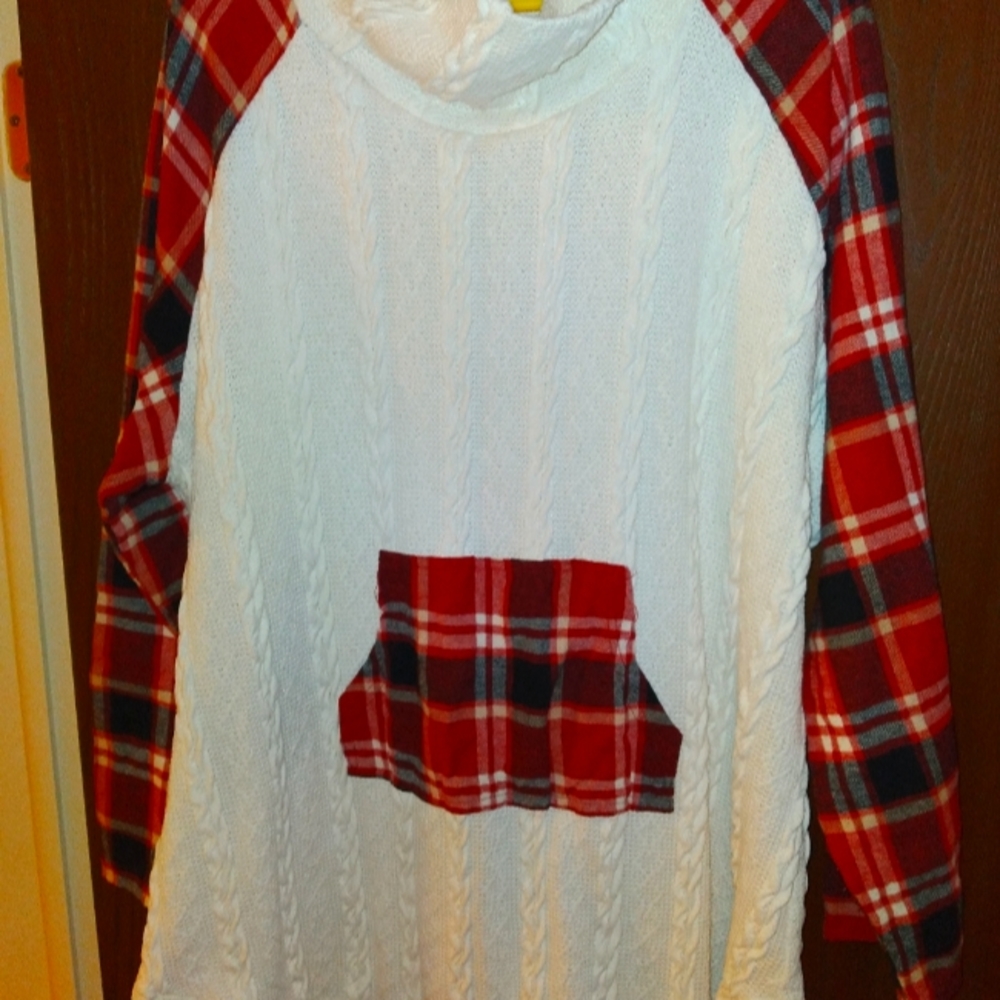 Plus Size Plaid Panel Cable Knit Sweater - White
